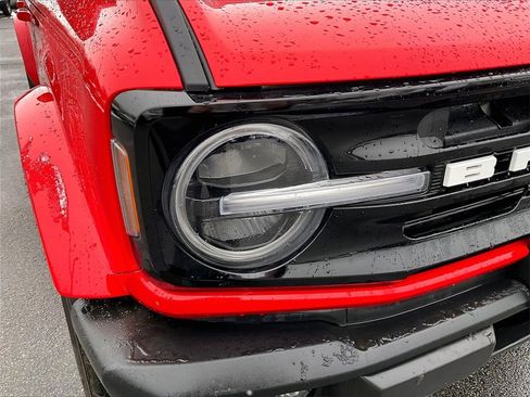 Used 2023 Ford Bronco Outer Banks image 29