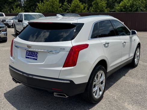 Used 2017 Cadillac XT5 Luxury w/ Driver Awareness Package AWD/4WD image 7