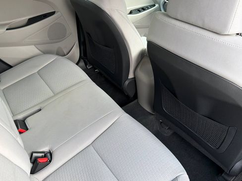 Used 2020 Hyundai Tucson Value FWD image 18