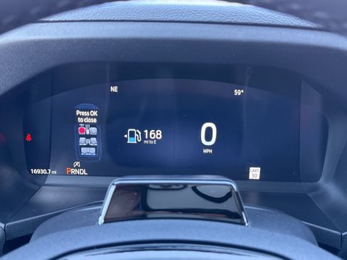 Used 2025 Ford Explorer Platinum w/ Ultimate Package image 16