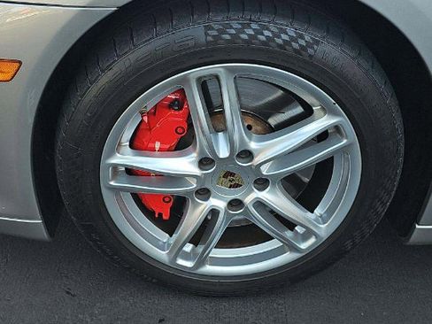 Used 2013 Porsche Panamera image 10