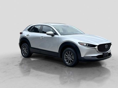 Used 2020 MAZDA CX-30 FWD image 8