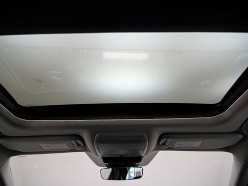 Used 2025 MAZDA CX-50 AWD 2.5 S w/ Premium Package image 16