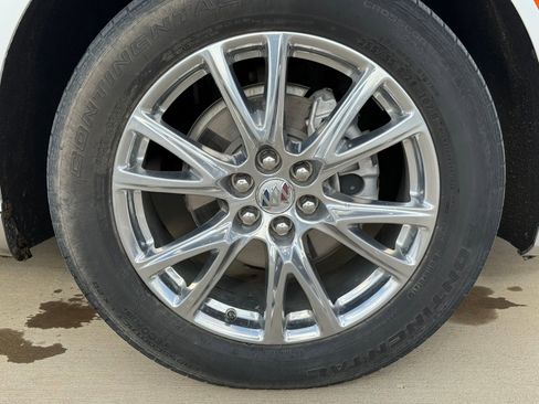 Used 2023 Buick Enclave Essence w/ Experience Buick Package image 9