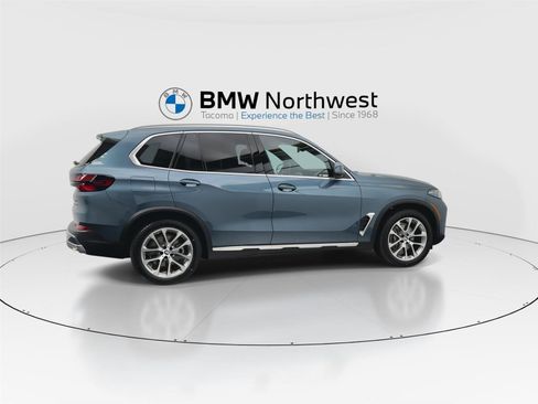 New 2026 BMW X5 xDrive40i image 4