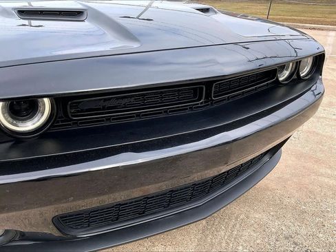 Used 2021 Dodge Challenger SXT w/ Blacktop Package image 25