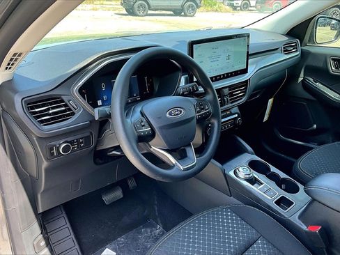 New 2025 Ford Escape Active w/ Tech Pack #1 image 5