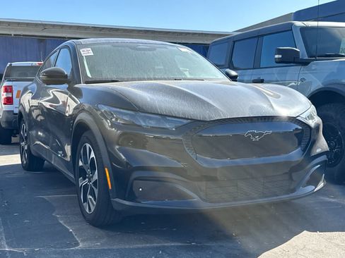 Used 2025 Ford Mustang Mach-E Select RWD image 3