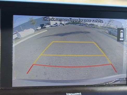 Used 2020 Kia Telluride LX image 30