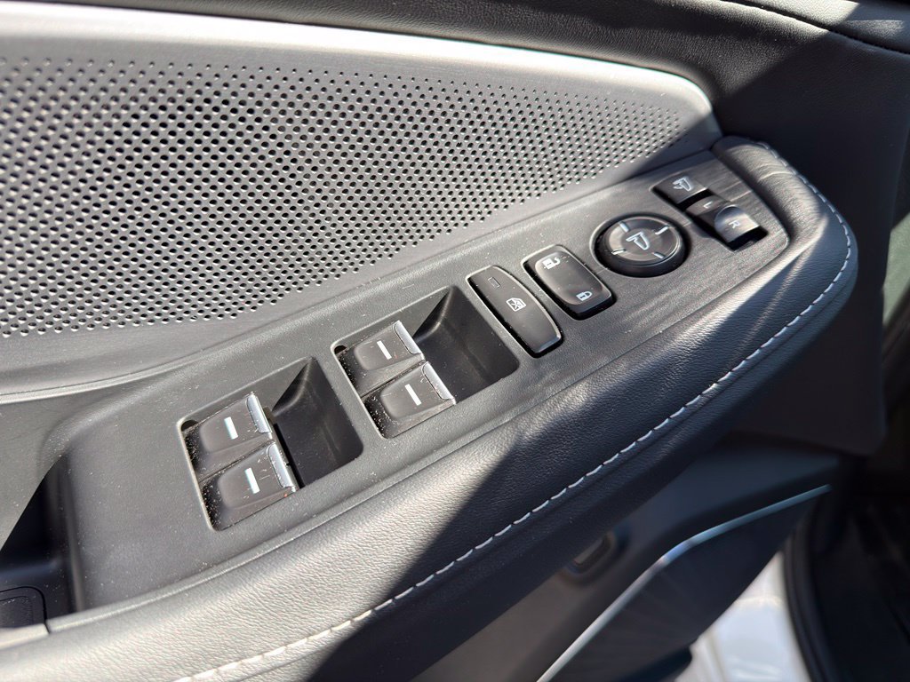 Certified 2026 Acura MDX w/ Technology Package FWD image 19