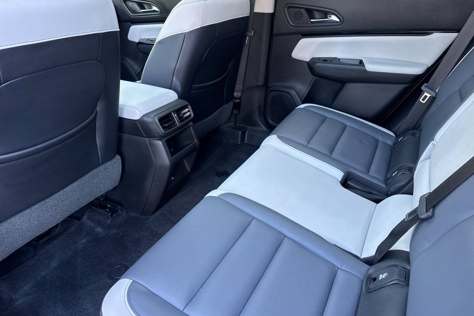 Used 2024 Honda Prologue Touring image 27