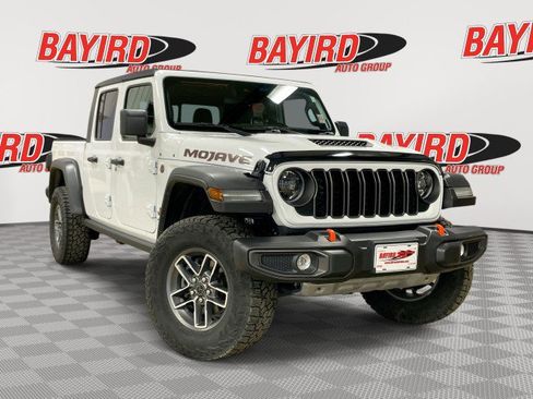 Used 2024 Jeep Gladiator Mojave w/ Convenience Group image 1