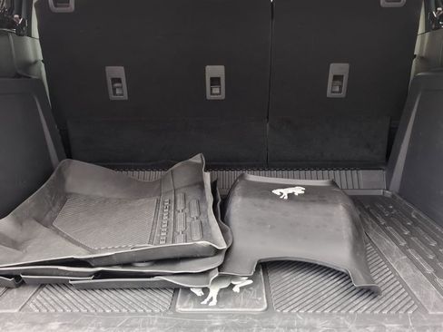 Used 2024 Ford Bronco Wildtrak image 15