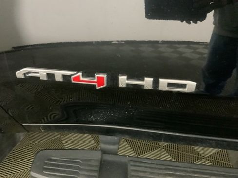Used 2020 GMC Sierra 2500 AT4 w/ AT4 Premium Package image 40