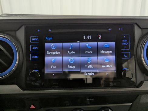Used 2018 Toyota Tacoma SR image 20