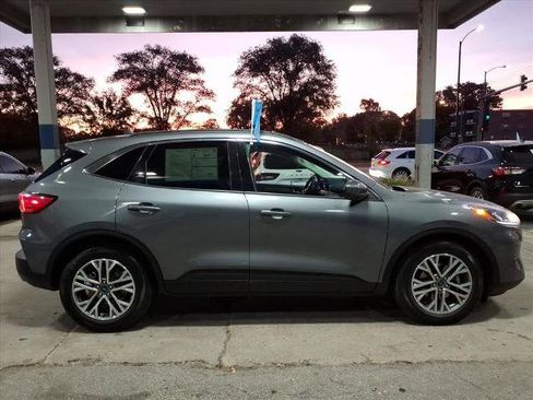 Certified 2022 Ford Escape SEL w/ Technology Package image 4