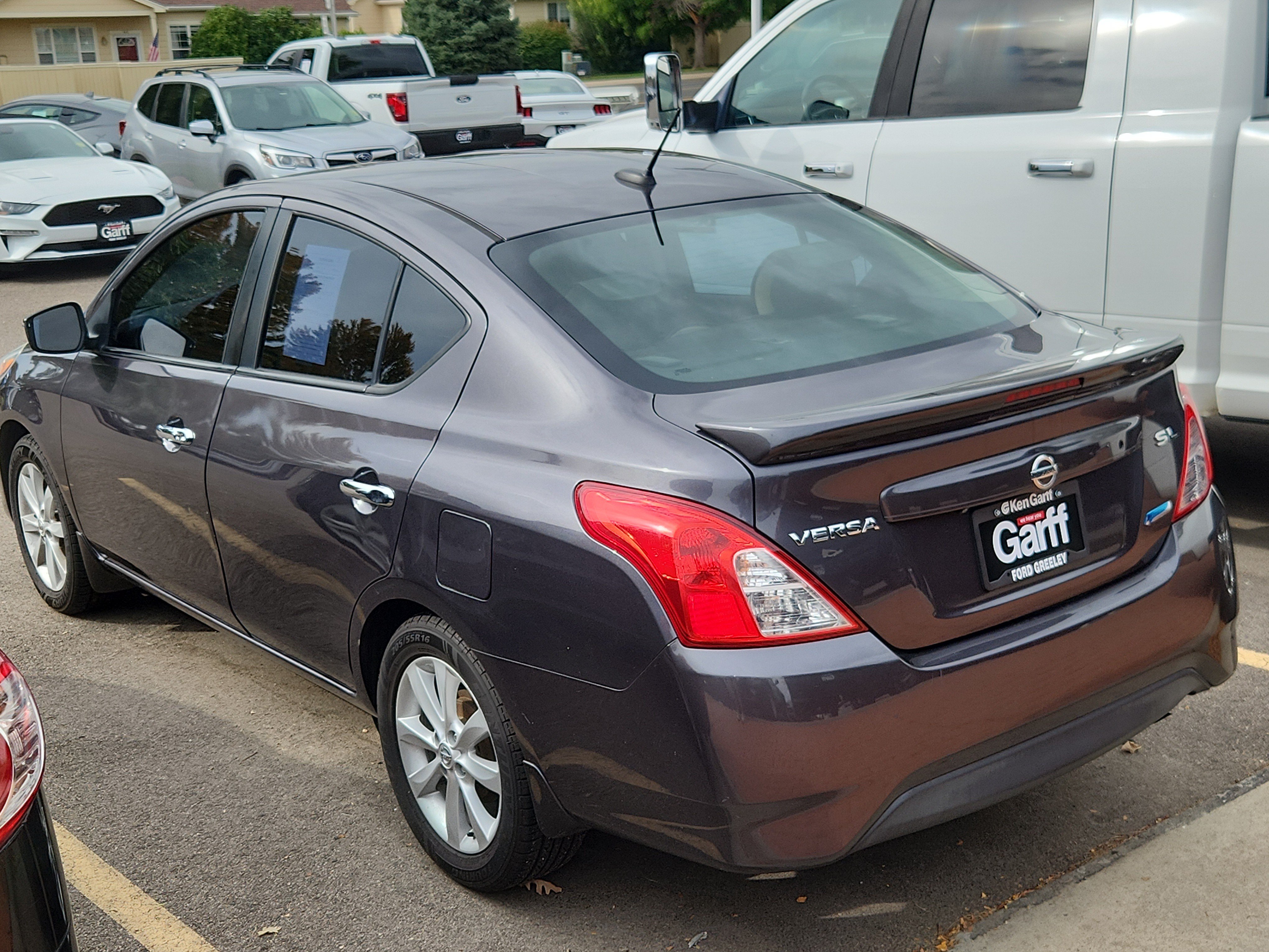 Used 2015 Nissan Versa FWD image 6