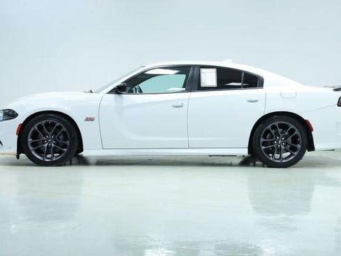 Used 2023 Dodge Charger Scat Pack w/ Plus Group RWD image 4