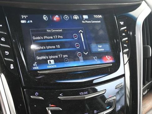 Used 2018 Cadillac Escalade ESV Premium Luxury AWD/4WD image 29