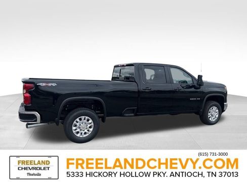 New 2025 Chevrolet Silverado 3500 LT w/ All Star Edition image 6