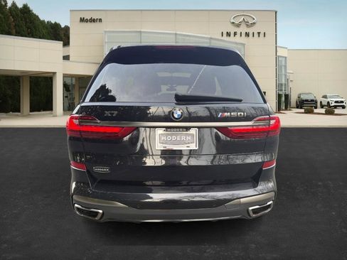Used 2020 BMW X7 M50i image 25