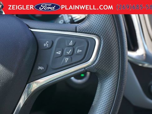 Used 2019 Chevrolet Equinox LS AWD/4WD image 24