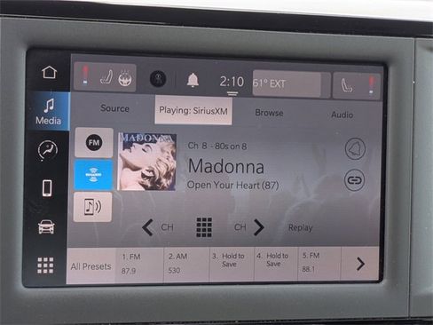 Used 2022 Chrysler Voyager LX image 27