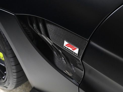 Used 2023 Aston Martin V8 Vantage image 10