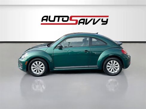 Used 2018 Volkswagen Beetle 2.0T S image 4