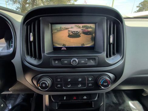 Used 2021 Chevrolet Colorado W/T w/ WT Convenience Package image 18