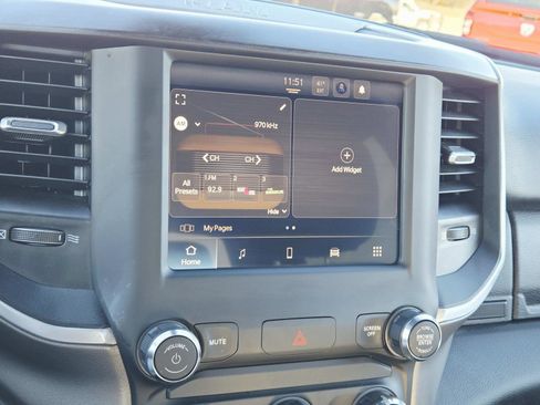 Used 2024 RAM 2500 Big Horn w/ Bed Utility Group image 29