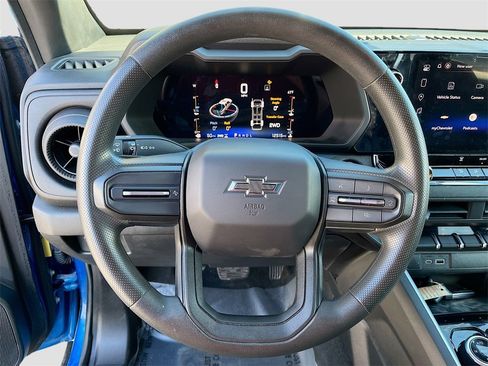 Used 2023 Chevrolet Colorado Trail Boss w/ Advanced Trailering Package image 11