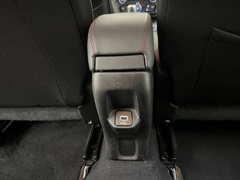 Used 2023 Jeep Renegade Trailhawk AWD/4WD image 24