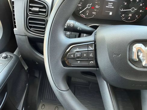 Used 2026 RAM ProMaster 2500 w/ Convenience Group FWD image 14