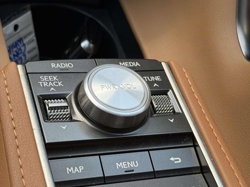 Used 2022 Lexus LC 500 Convertible w/ Touring Package RWD image 24