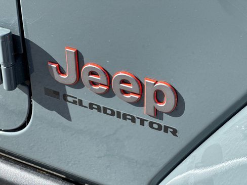 New 2026 Jeep Gladiator Mojave image 26