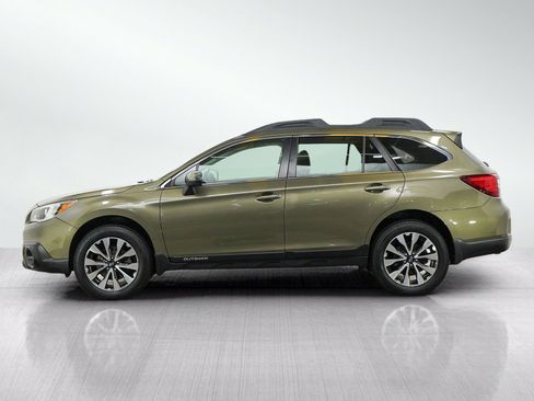 Used 2017 Subaru Outback 2.5i Limited AWD/4WD image 2