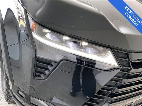 Used 2024 Lexus GX 550 image 39