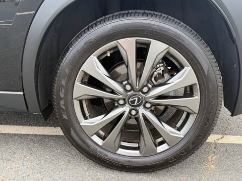 Used 2019 Lexus UX 200 F Sport w/ F Sport Premium Package FWD image 12