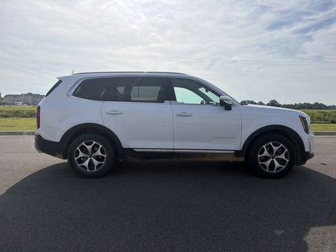 Used 2022 Kia Telluride EX FWD image 6