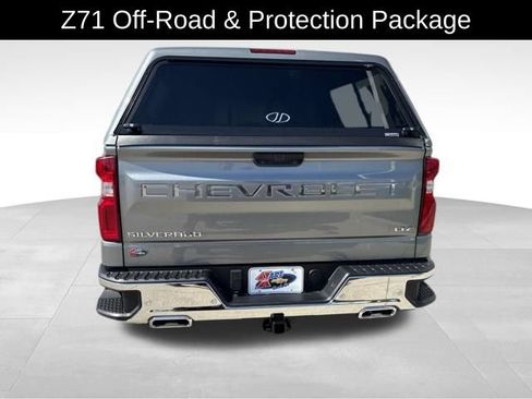 Used 2024 Chevrolet Silverado 1500 LTZ AWD/4WD image 7