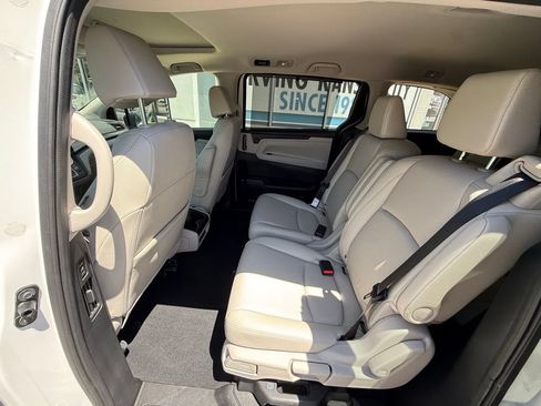Used 2026 Honda Odyssey EX-L image 9