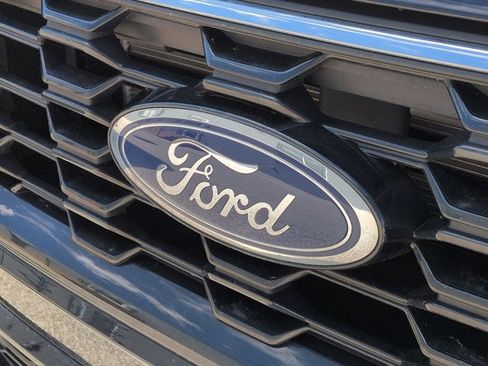 Used 2023 Ford Escape ST-Line w/ Tech Pack #1 image 5