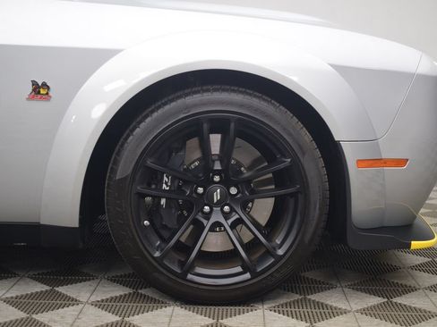 Used 2023 Dodge Challenger R/T Scat Pack RWD image 31