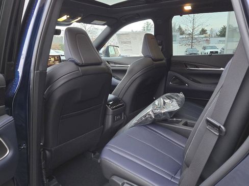 New 2026 INFINITI QX60 Sport w/ Dark Cargo Package image 21