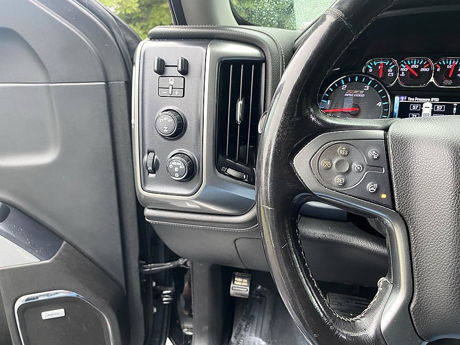 Used 2019 Chevrolet Silverado 2500 LTZ w/ Duramax Plus Package AWD/4WD image 13