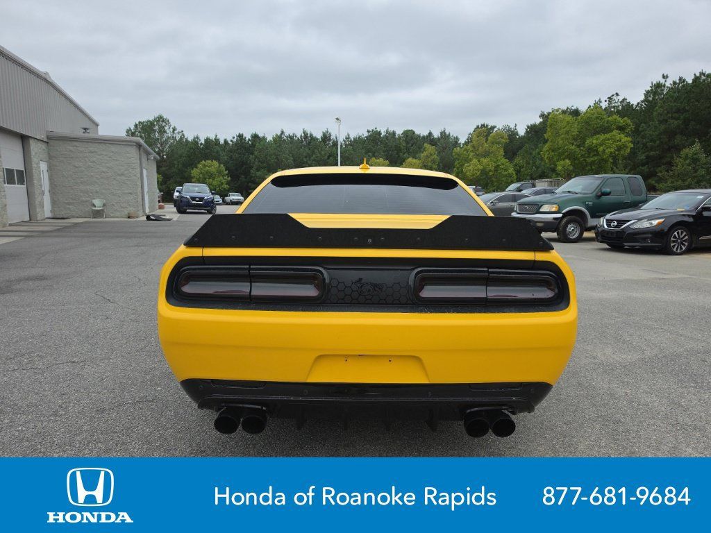 Used 2018 Dodge Challenger R/T Scat Pack w/ Dynamics Package RWD image 4