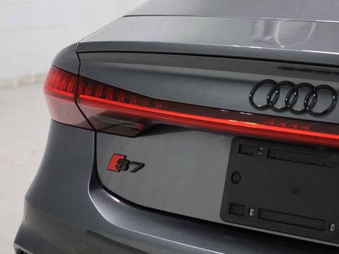 Used 2023 Audi S7 Prestige w/ Prestige Package image 8