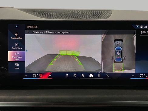 New 2026 BMW X6 xDrive40i image 24