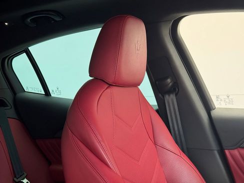 Used 2024 Maserati Grecale Trofeo image 66